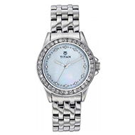 TITAN Quartz Fashion - Ladies